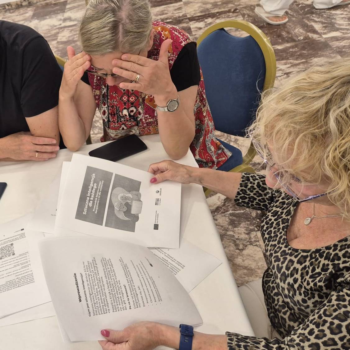 Group learning about AI applications